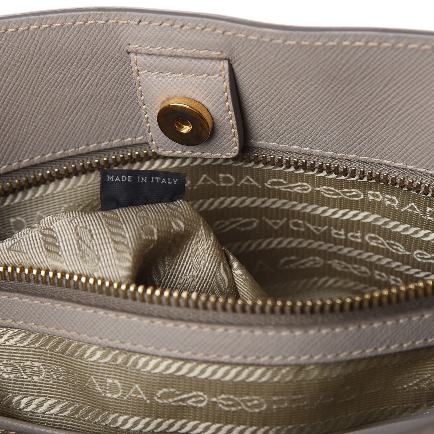 Saffiano Lux Large Tote Argilla