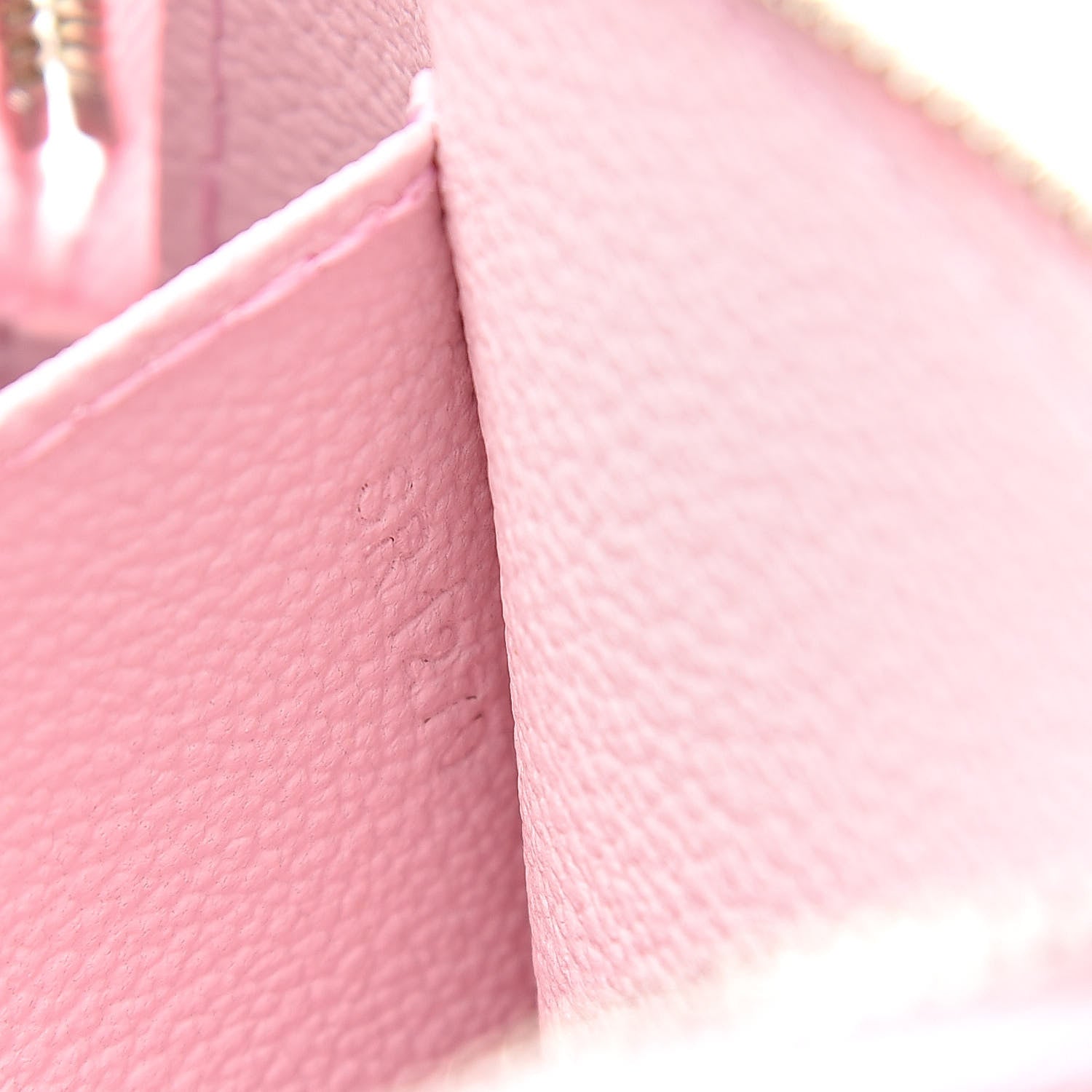Louis Vuitton Monogram Giant Escale Cosmetic Pouch Pastel 7 of 8