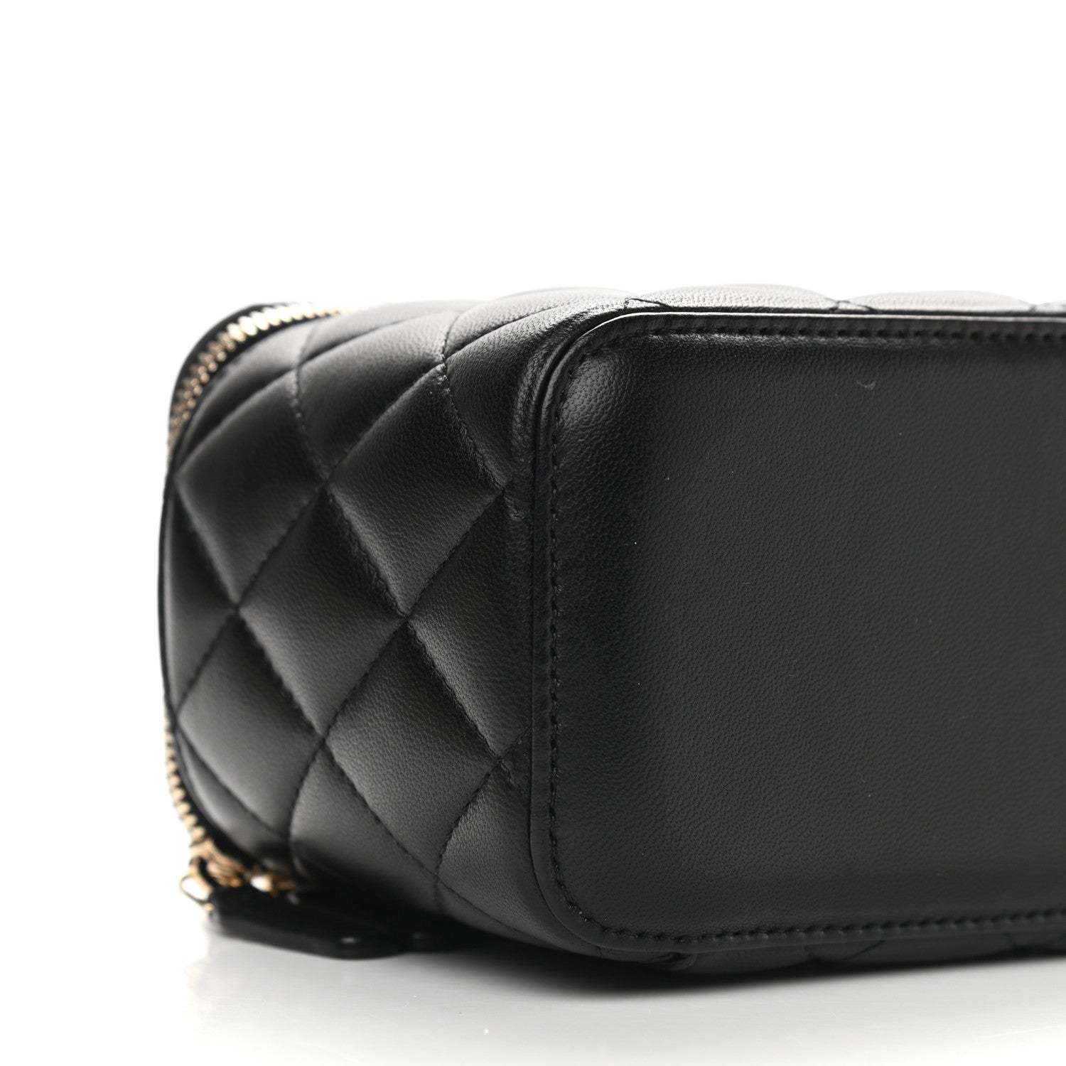 Chanel Lambskin Quilted Pearl Crush Small Vanity Case With Chain Black 8 of 9