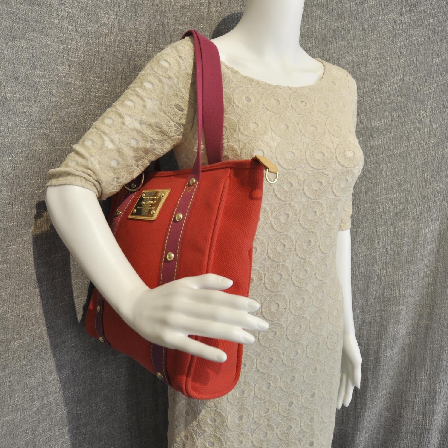 Louis Vuitton Toile Antigua Cabas MM Red Pink 2 of 9