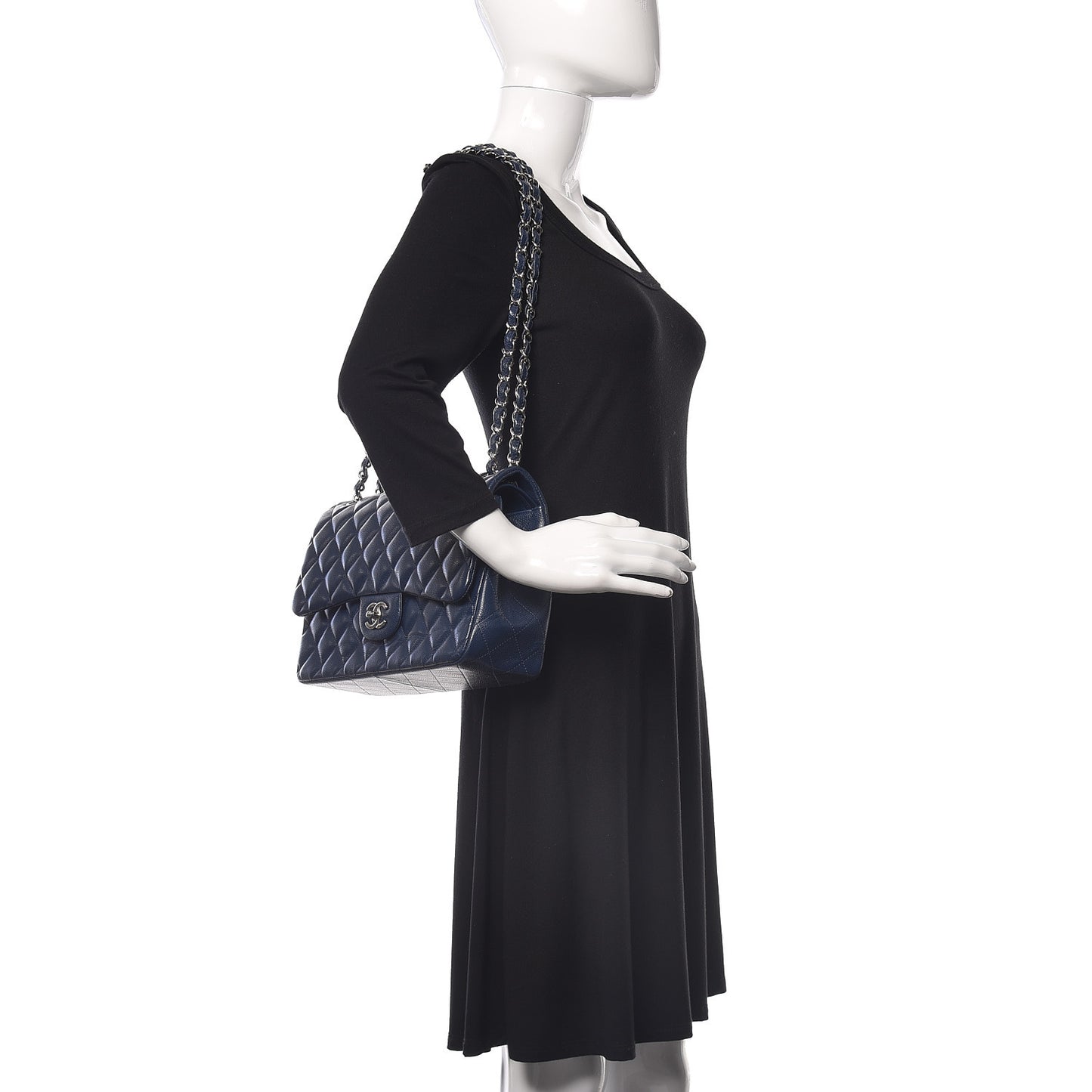 Caviar Quilted Jumbo Double Flap Navy