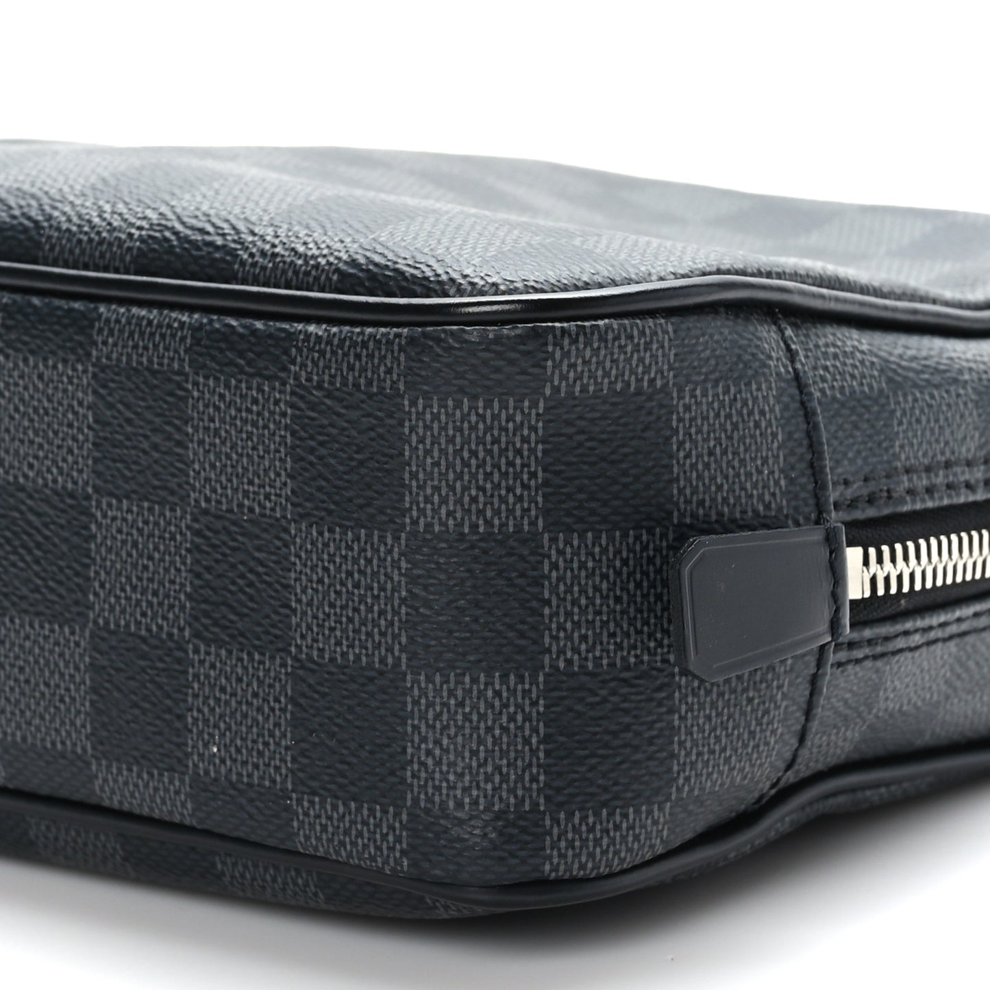 Damier Graphite Toilet Pouch GM