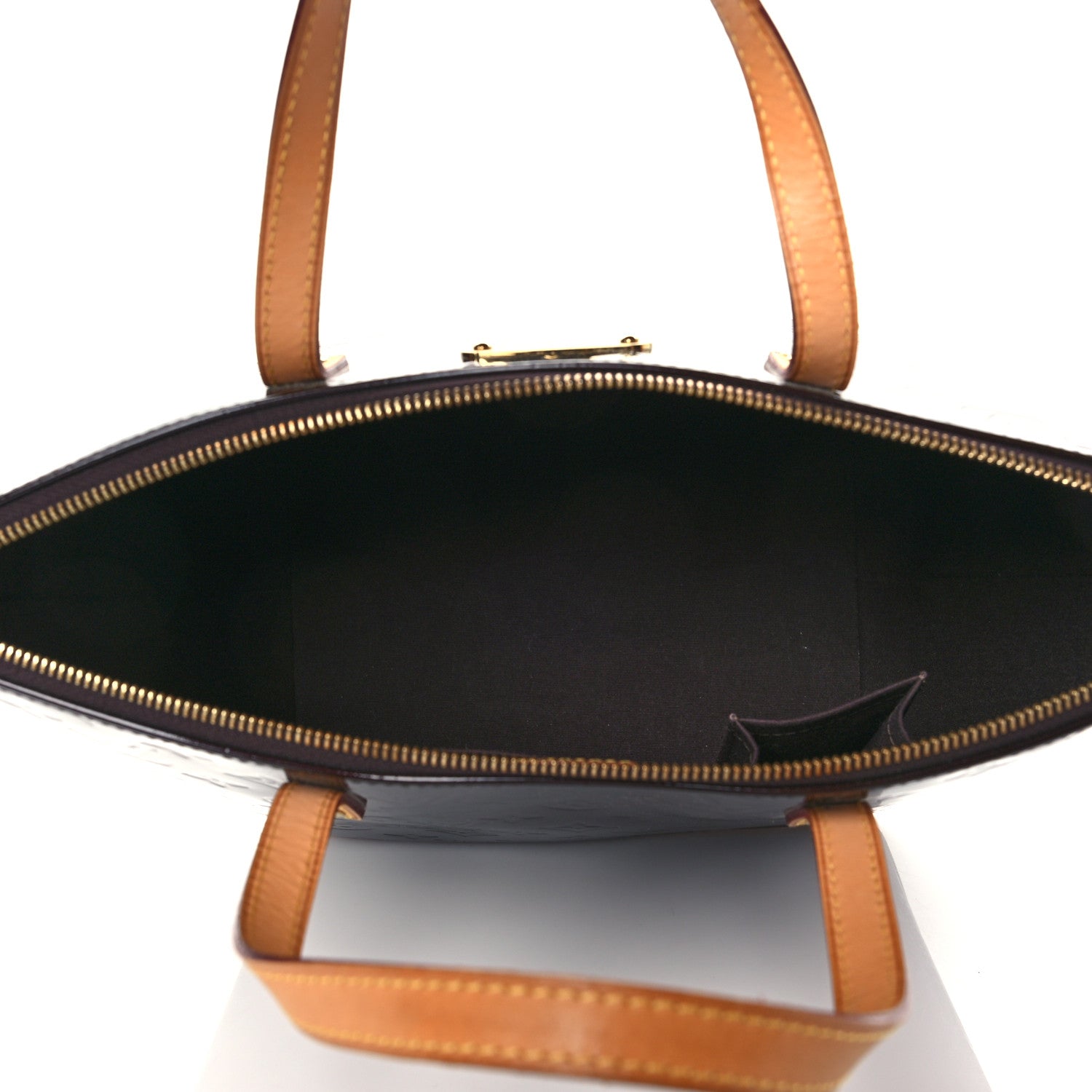 Louis Vuitton Vernis Bellevue PM Amarante 5 of 9