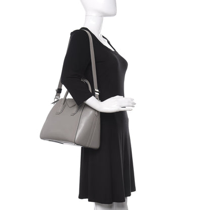 Givenchy Sugar Goatskin Small Antigona Pearl Grey 2 of 18