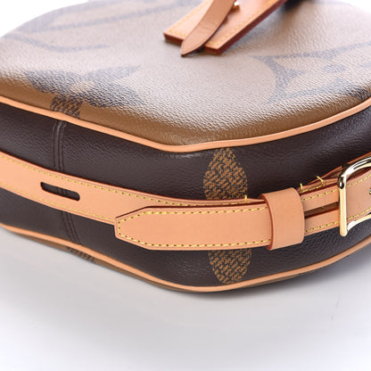 Louis Vuitton Reverse Monogram Giant Boite Chapeau Souple 9 of 9