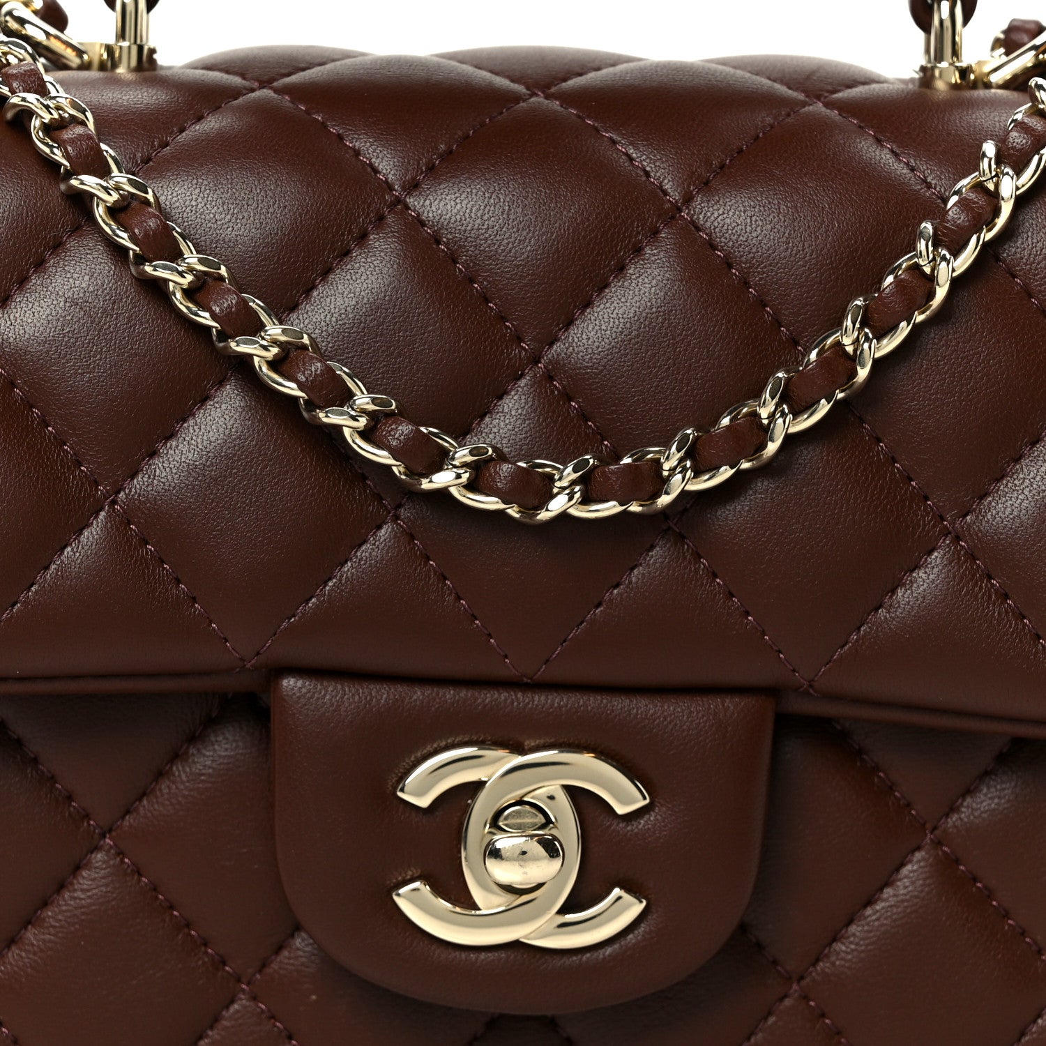 CHANEL ブラウン キルティング バッグ Chanel Shiny Crumpled Calfskin Quilted Nano 31 Shopping Bag Brown