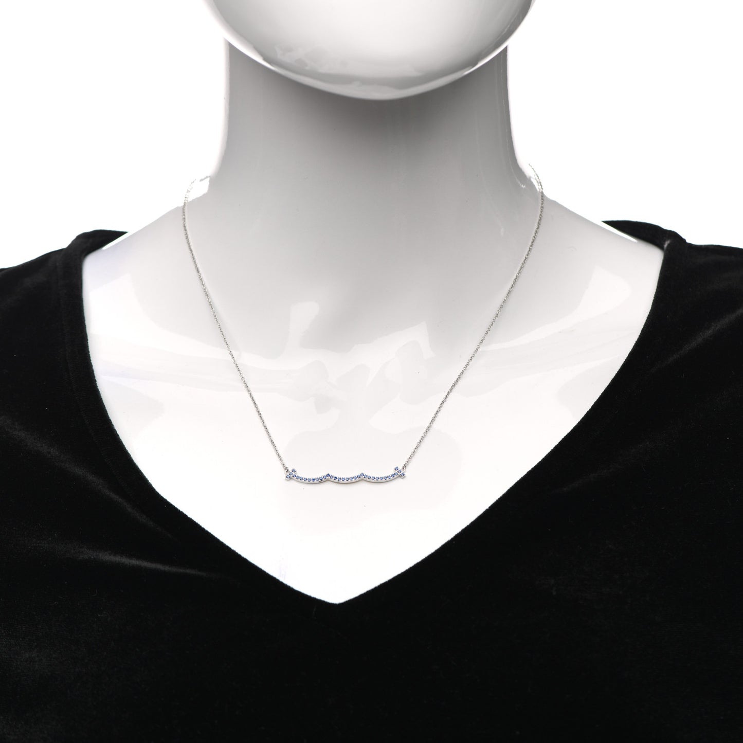 18K White Gold Blue Sapphire Wave Pendant Necklace