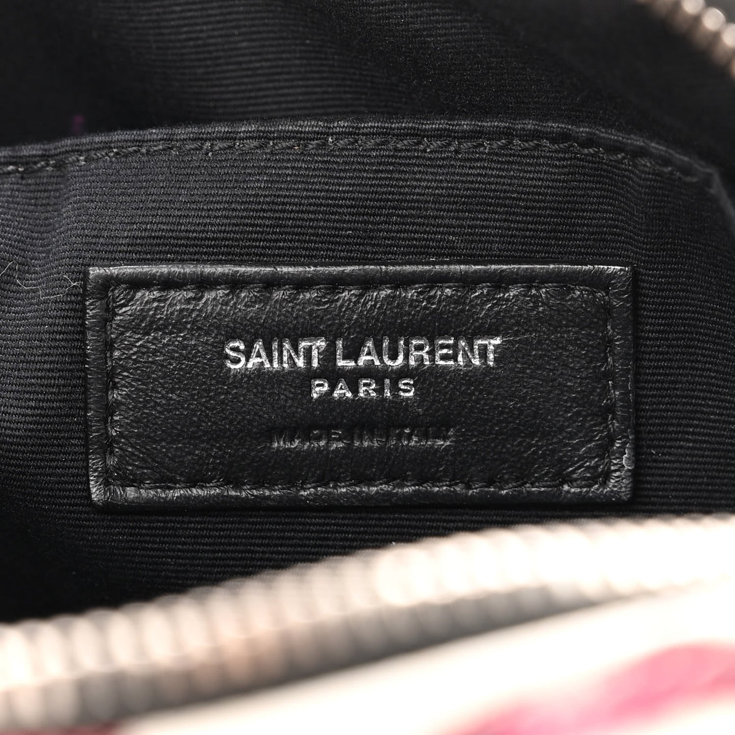 Grain De Poudre Lips Print Medium Classic Monogram Camera Bag White Red