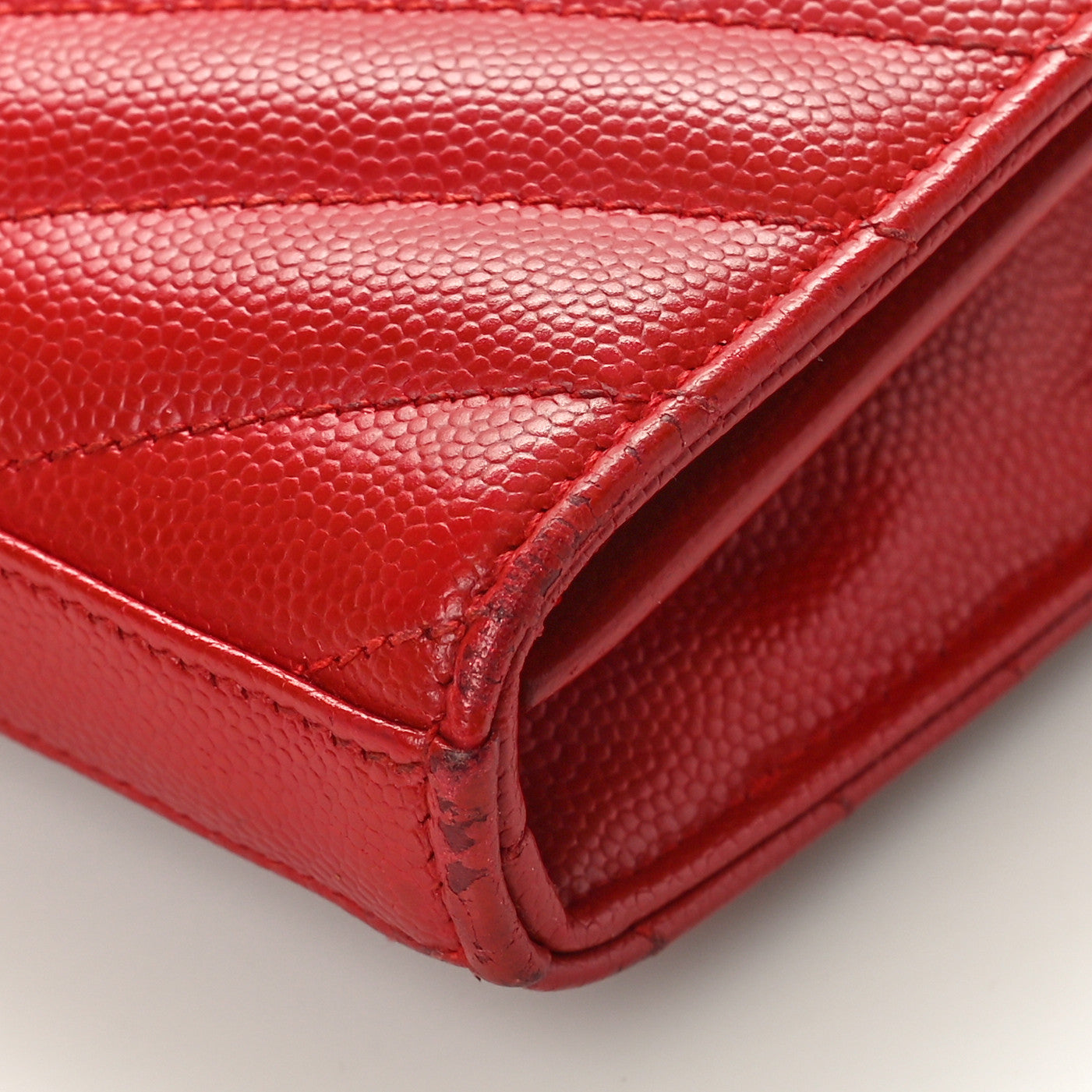 Grain De Poudre Matelasse Chevron Monogram Chain Wallet Red