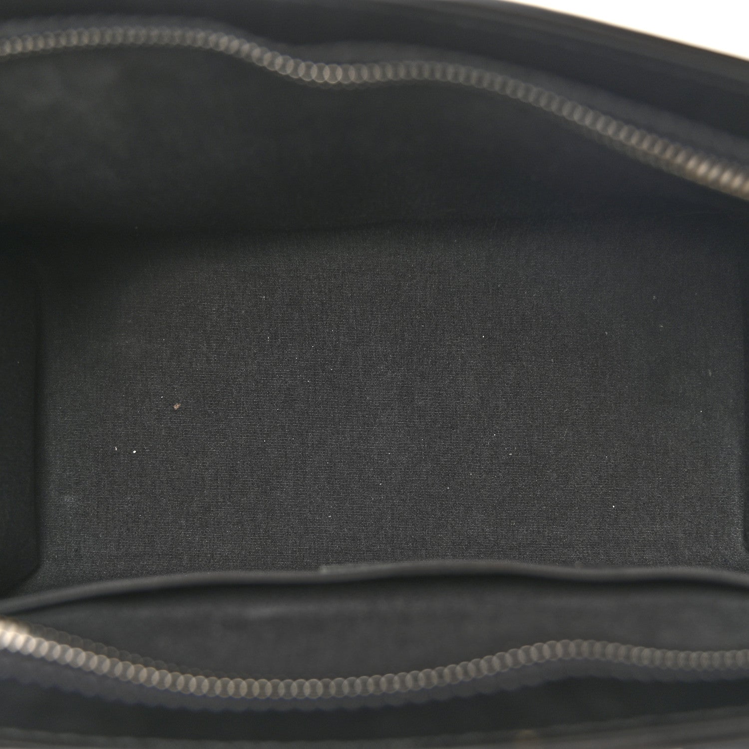 Louis Vuitton Epi Madeleine PM Black 5 of 15