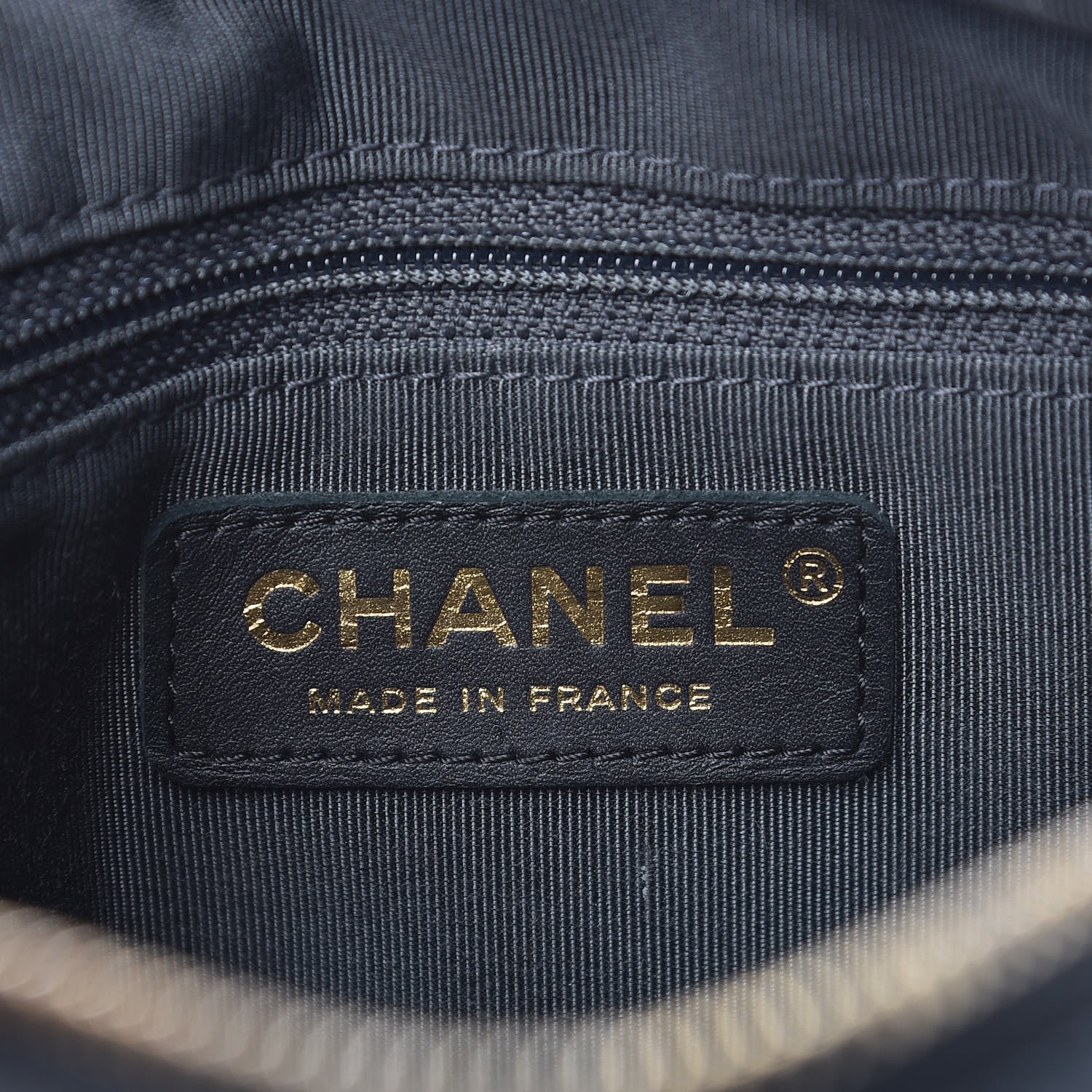 Chanel Iridescent Caviar Quilted Small Coco Tassel Camera Case Black 6 of 9
