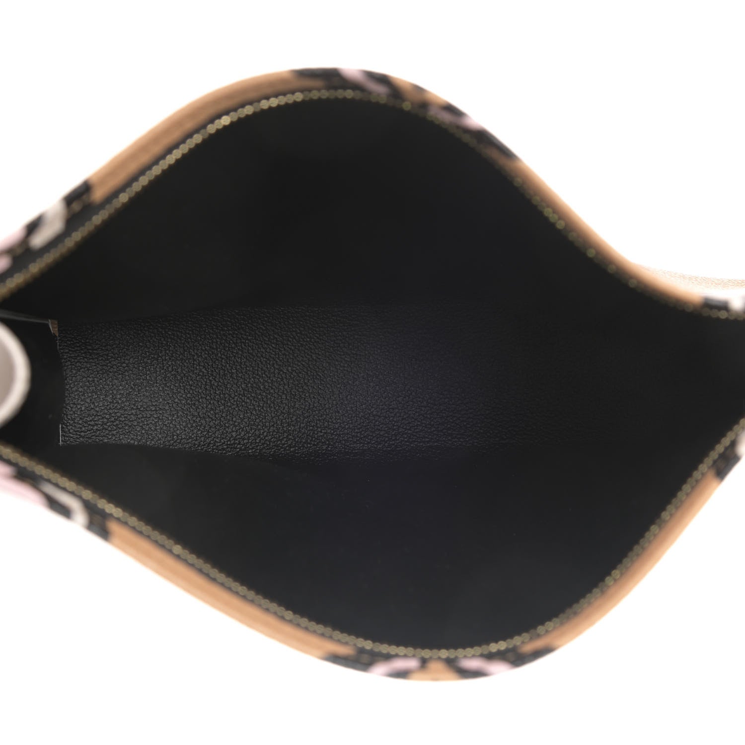 Louis Vuitton Monogram Giant Wild At Heart Toiletry Pouch 26 Arizona 4 of 4