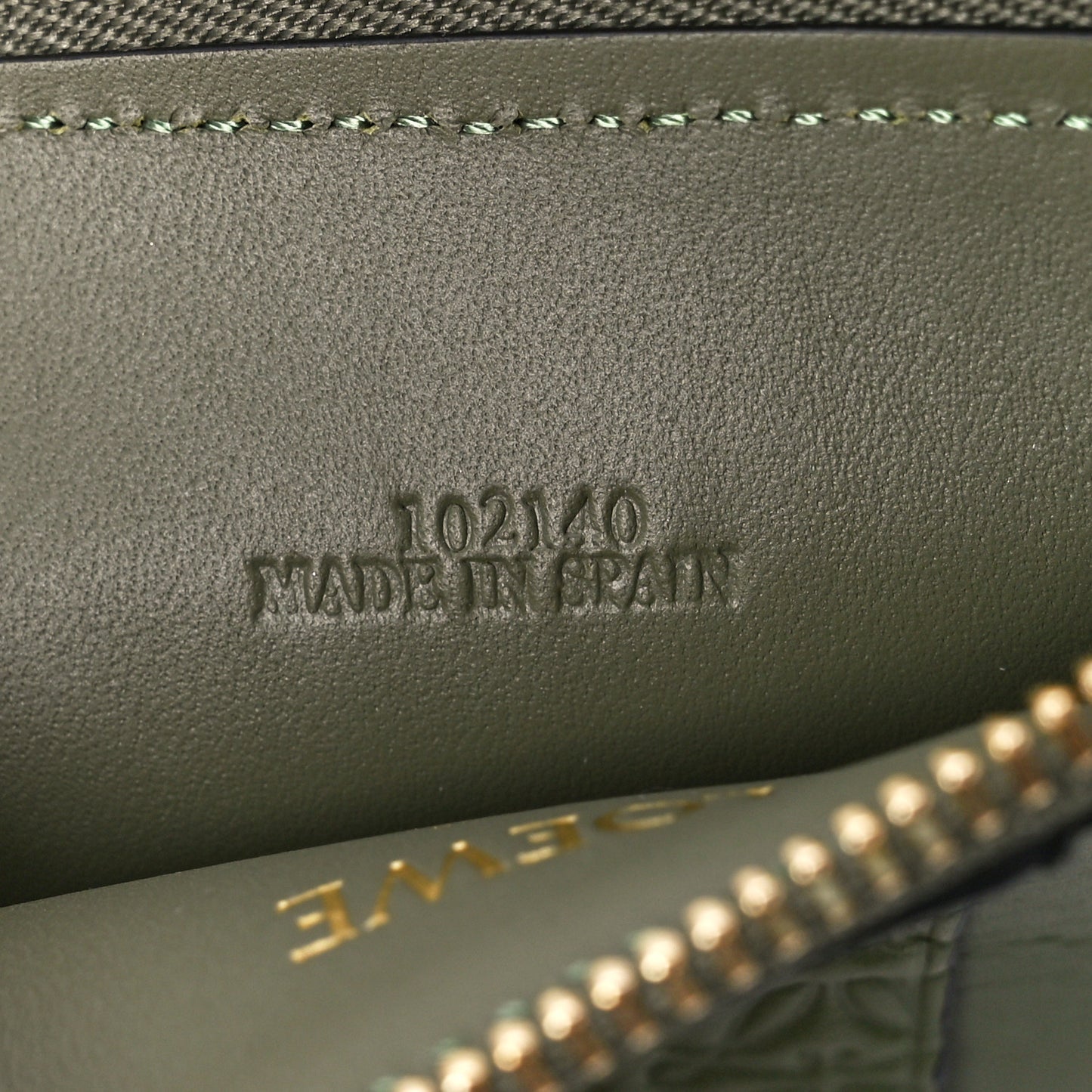Calfskin Embossed Repeat Coin Card Holder Avocado Green