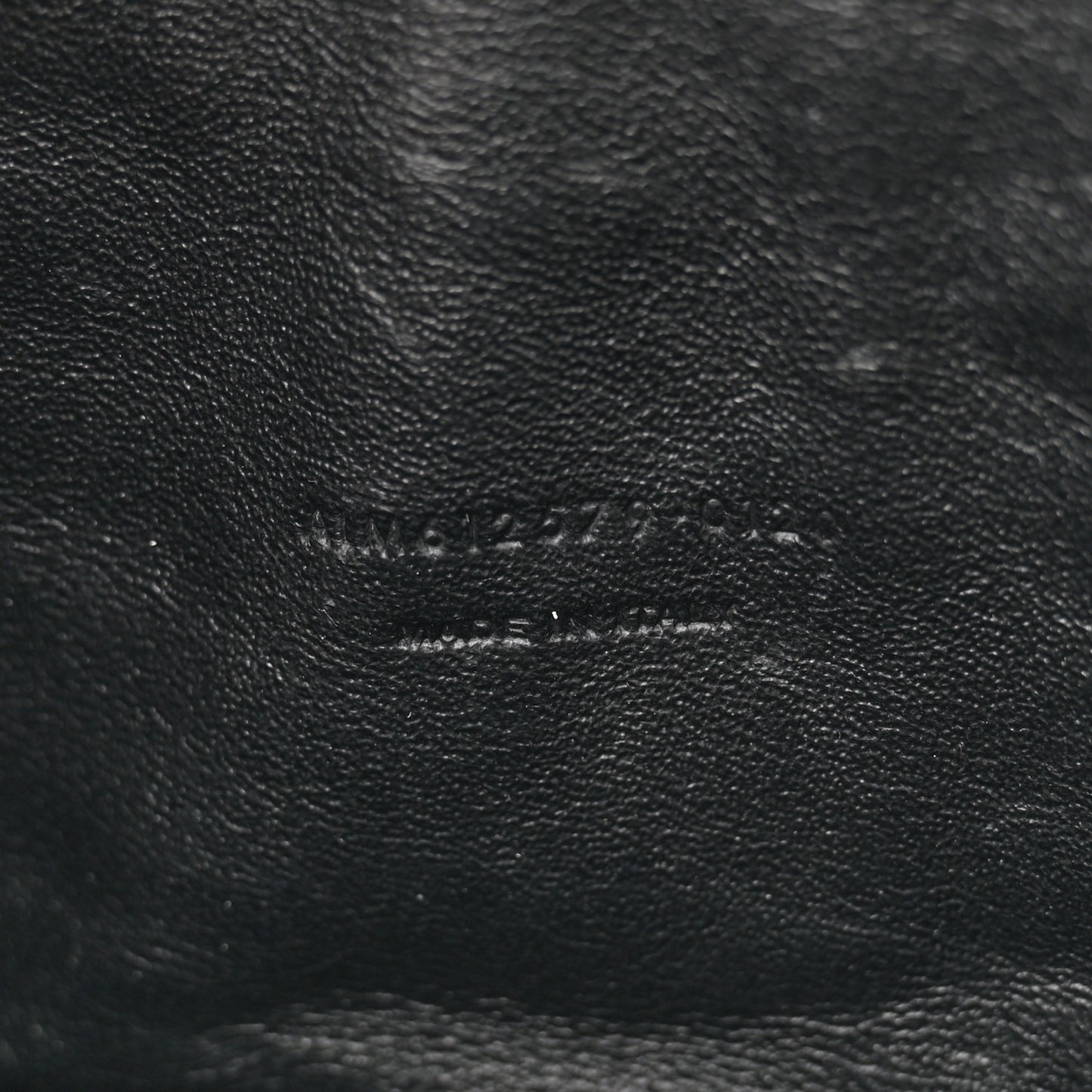 Grain De Poudre Matelasse Monogram Mini Lou Camera Bag Crema Soft