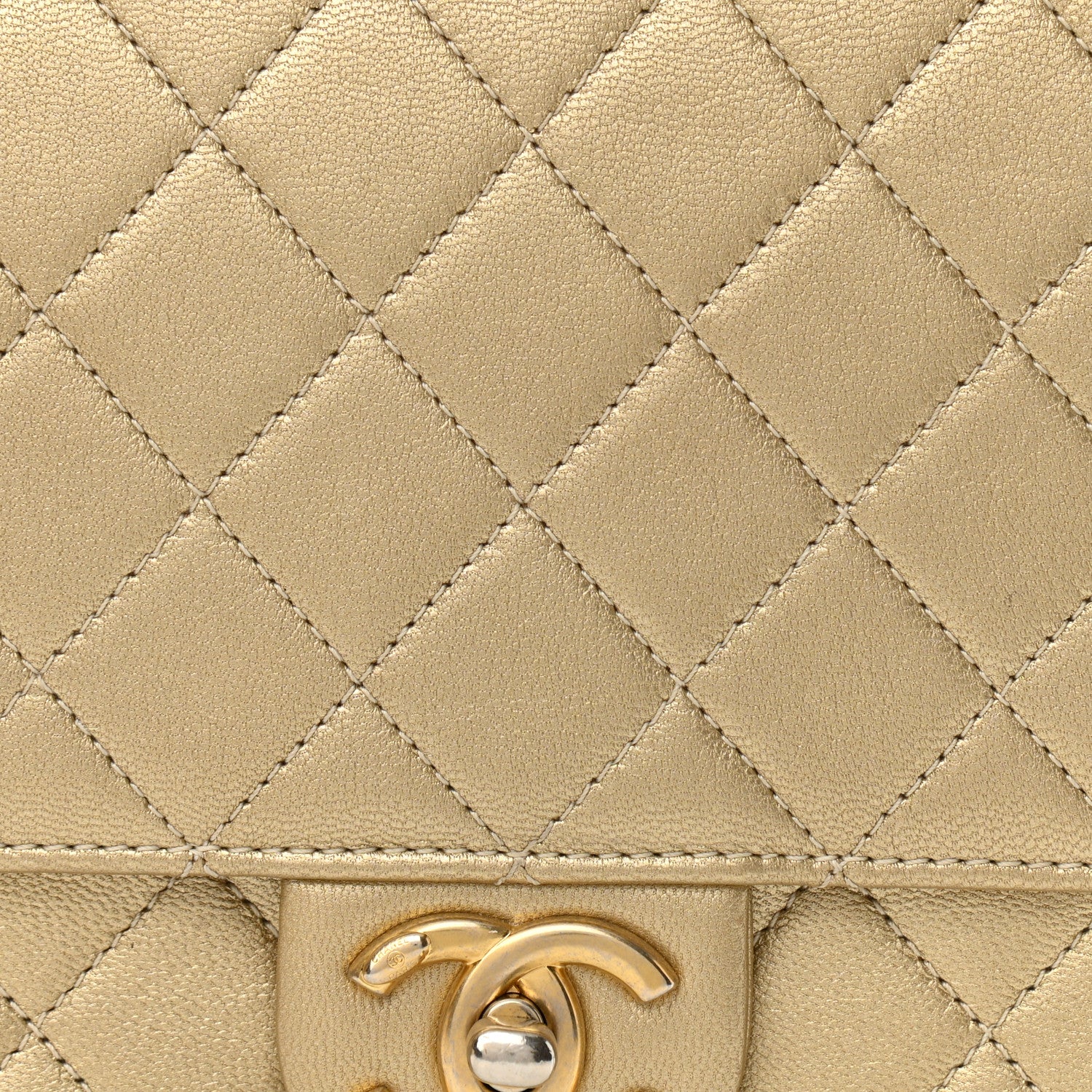 Chanel Metallic Goatskin Quilted Chic Pearls Flap Gold 8 of 11