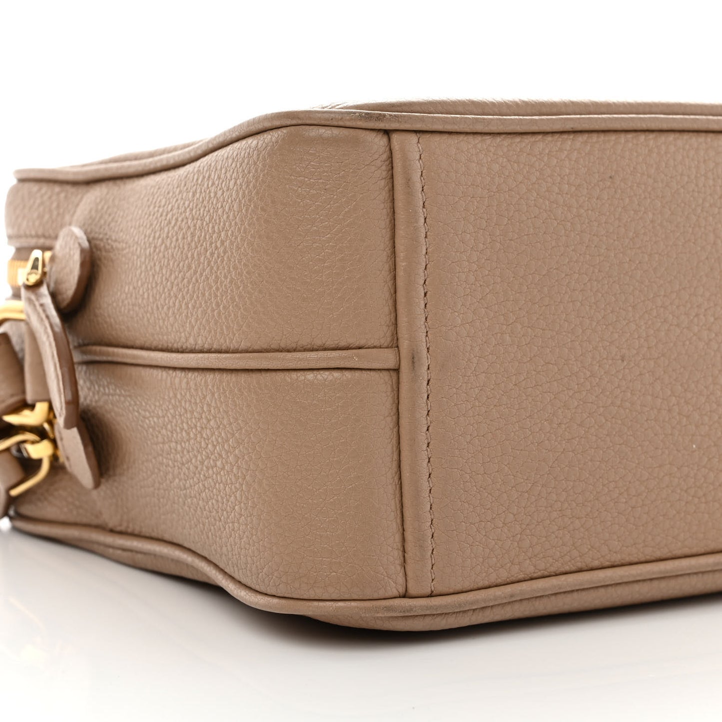 Vitello Phenix Camera Bag Cammeo