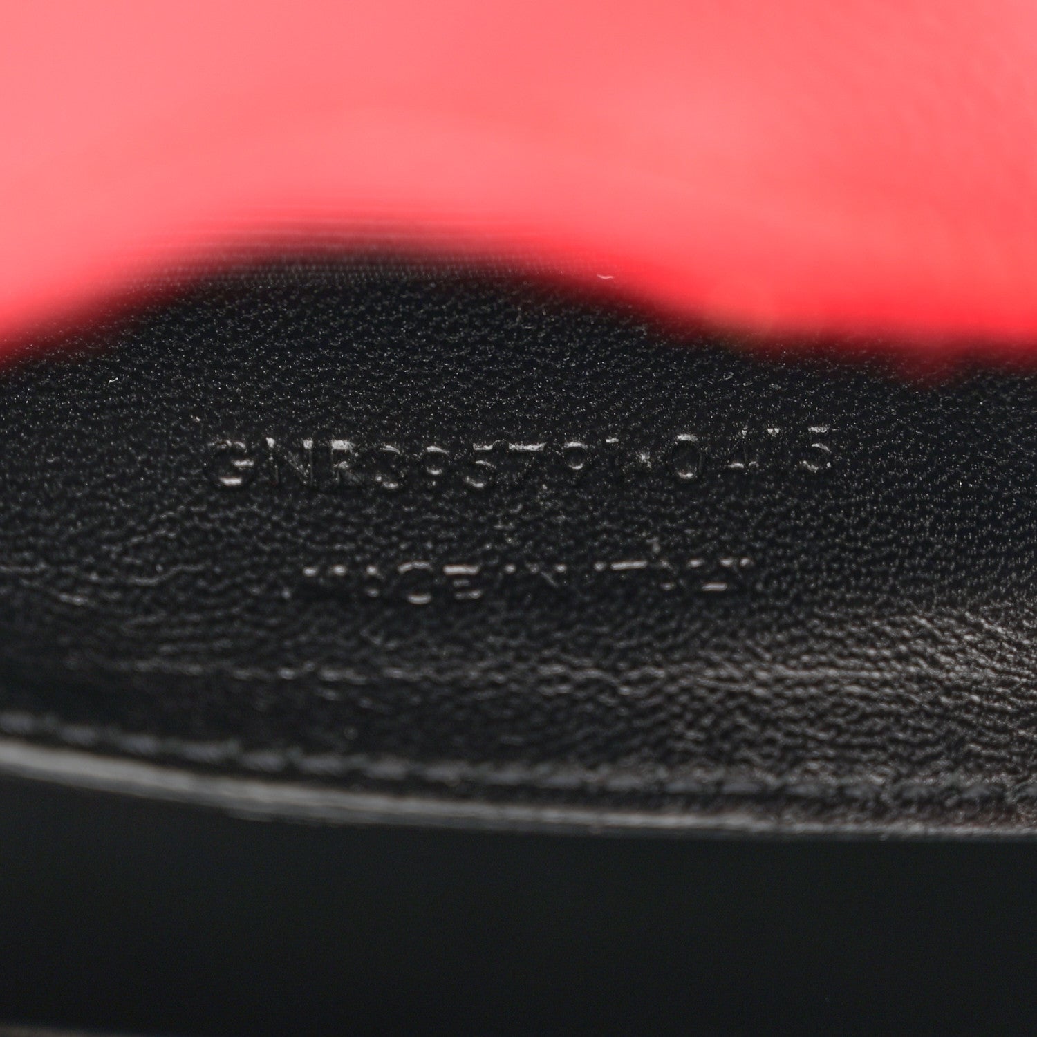 Saint Laurent Grain De Poudre Small Classic Monogram Camera Bag New Red 7 of 11