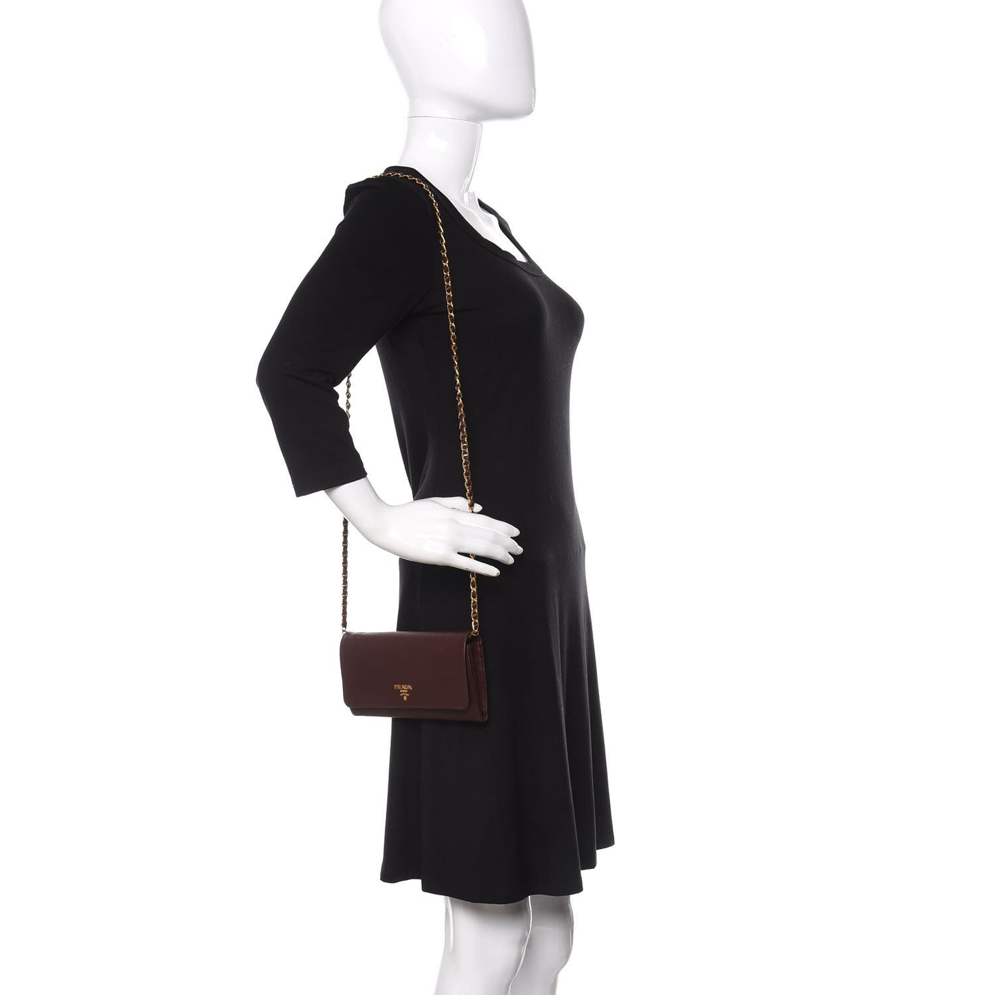 Saffiano Metal Oro Chain Wallet Granato