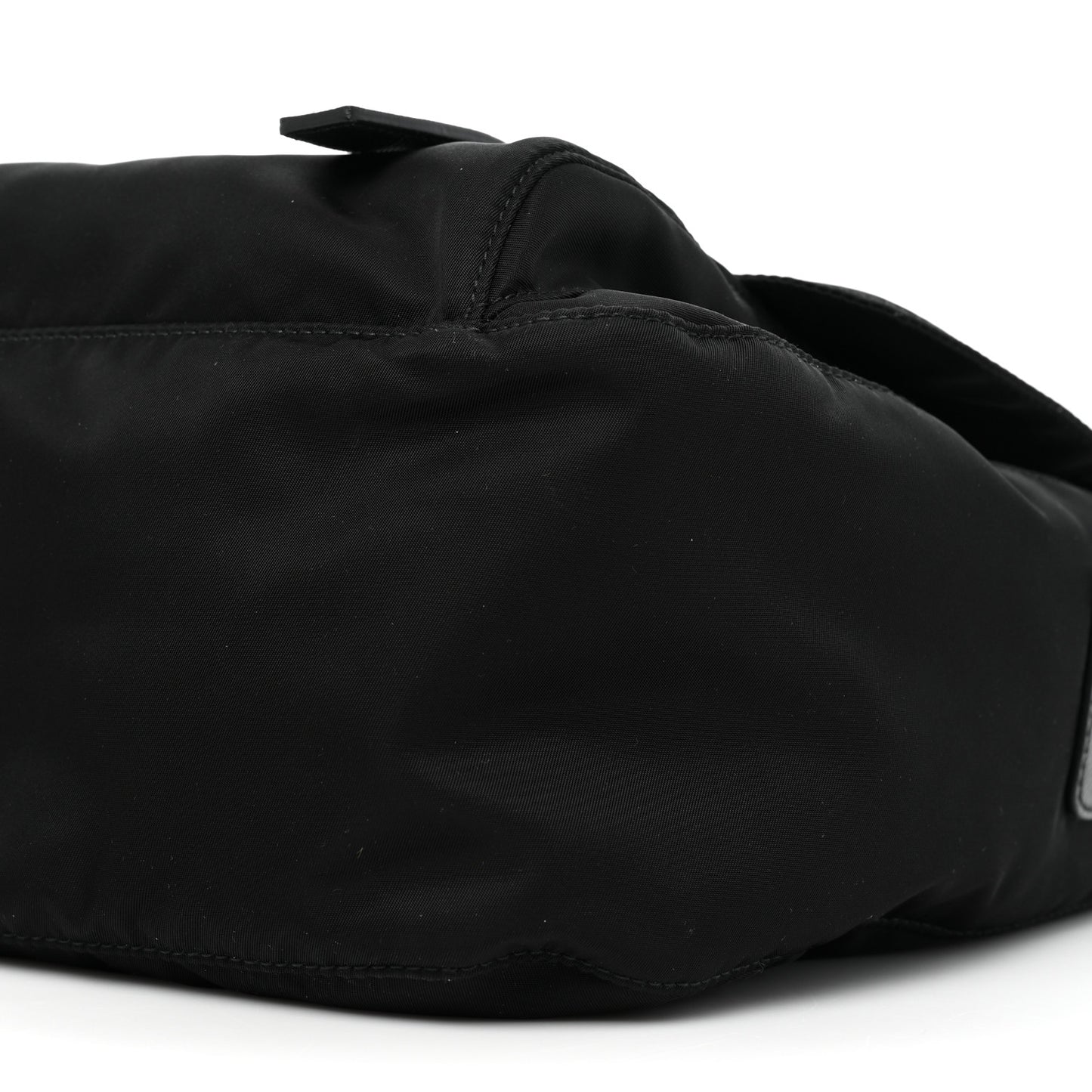 Tessuto Nylon Saffiano Vela Messenger Bag Black
