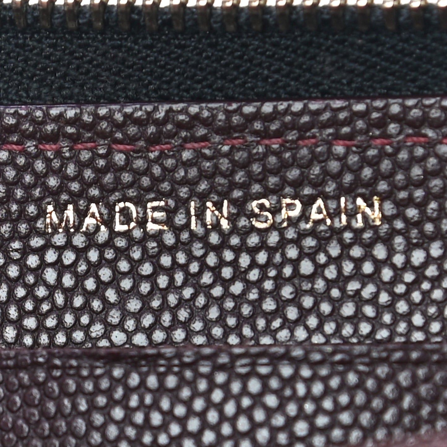 Caviar Quilted Medium Zip Around Wallet Black