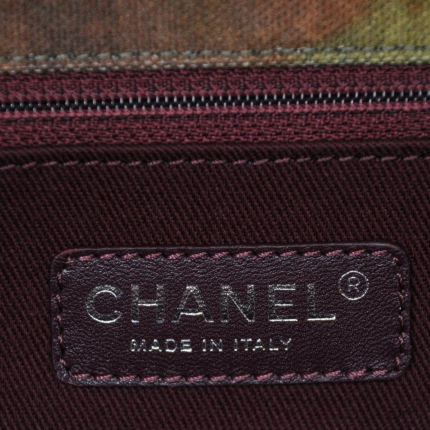 Chanel Washed Toile Large Graffiti On The Pavements Messenger Khaki Multicolor 6 of 8