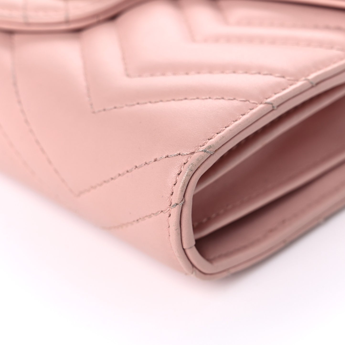 Calfskin Matelasse GG Marmont Chain Wallet Perfect Pink