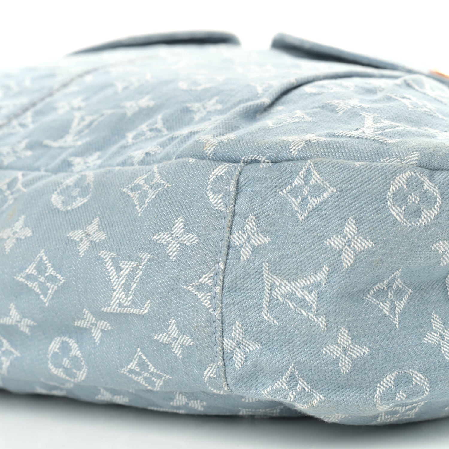 Louis Vuitton Denim Daily GM Blue Clair 10 of 11