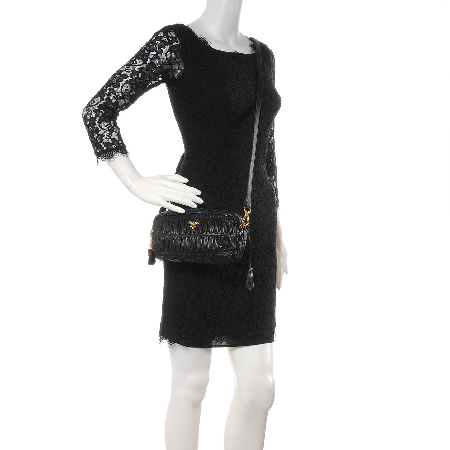 Nappa Gaufre Leather Pochette Crossbody Bag Nero Black