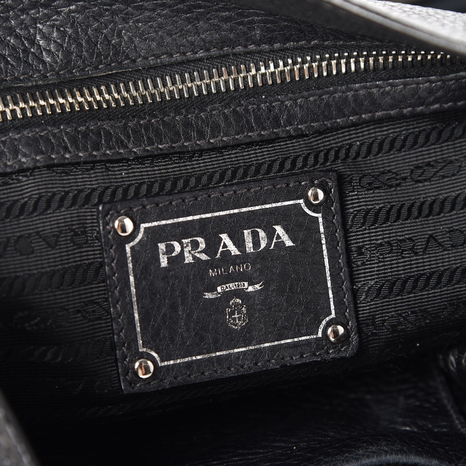 Prada Vitello Daino Tote Nero Black 7 of 20