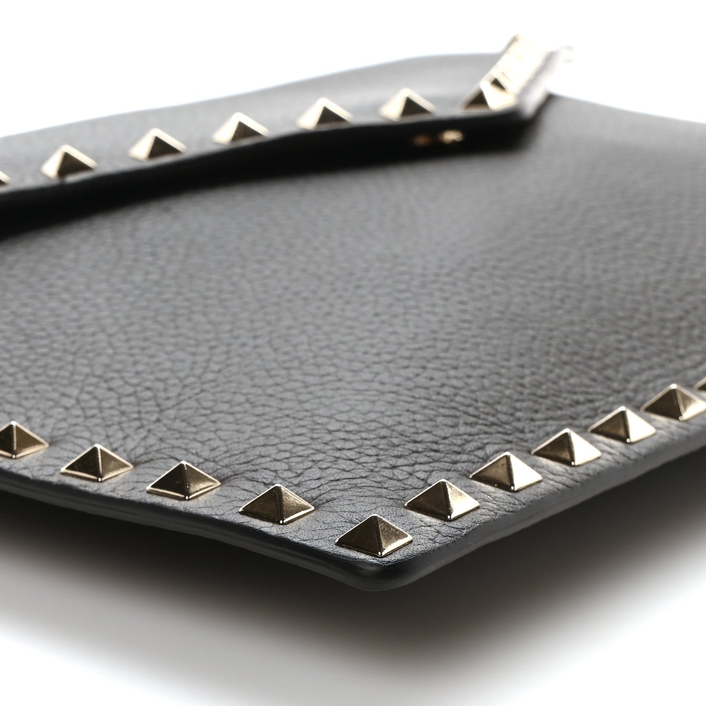 Pebbled Calfskin Large Rockstud Envelope Clutch Black