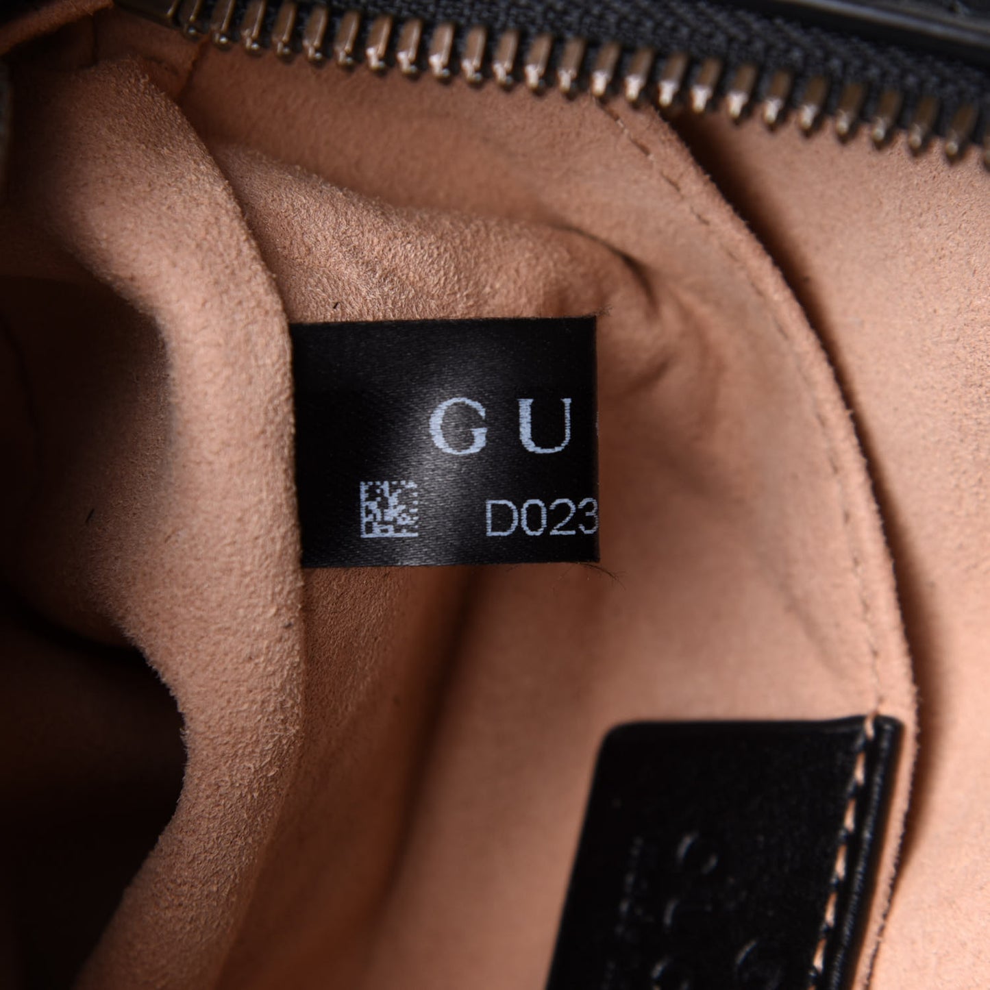 Calfskin Matelasse GG Marmont Belt Bag 85 34 Black