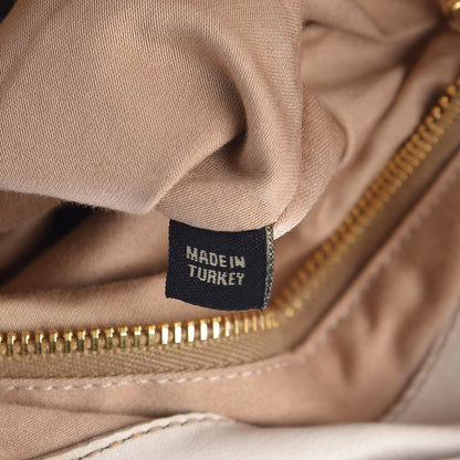Miu Miu Nappa Matelasse Coffer Hobo Bianco 7 of 23