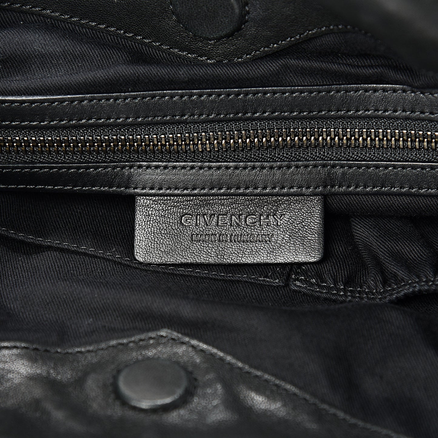 Sheepskin Tinhan Hobo Black