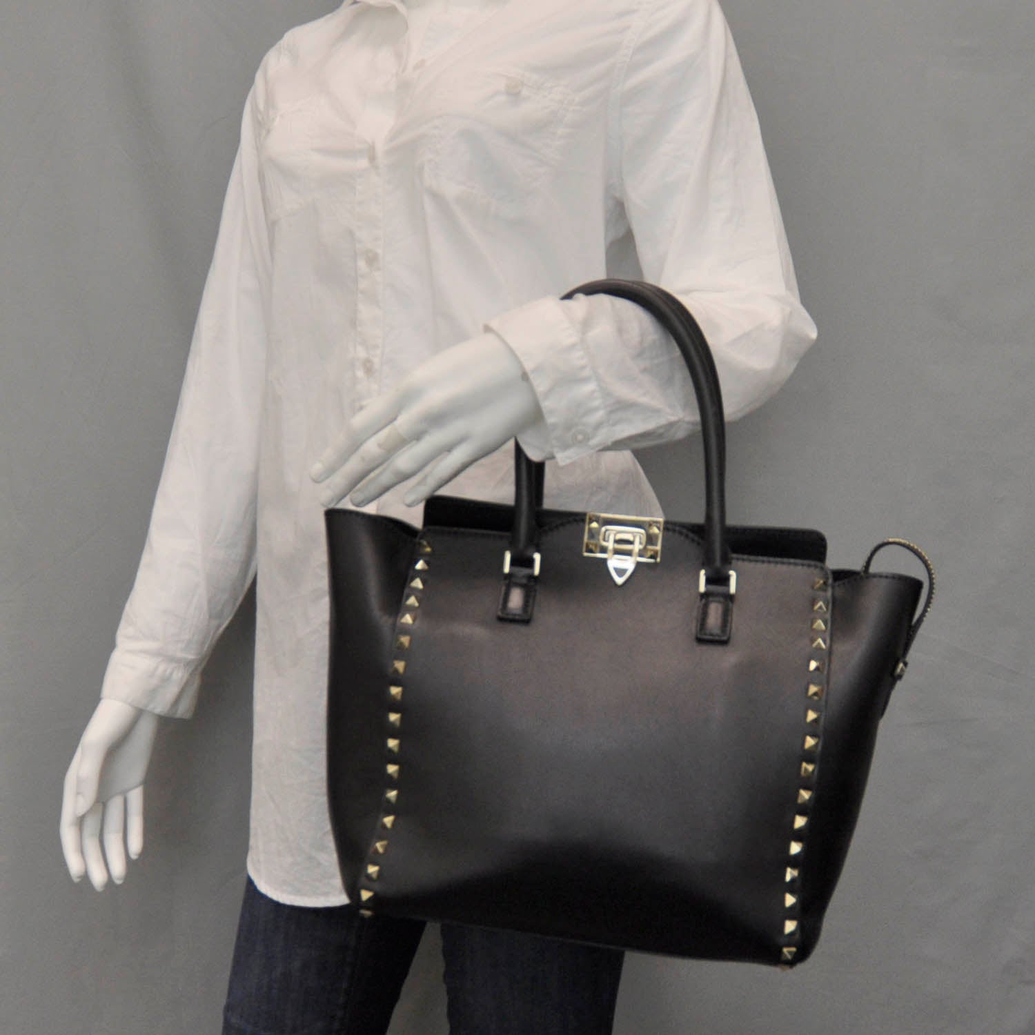 Valentino Garavani Vitello Rockstud Double Handle Tote Black 2 of 7