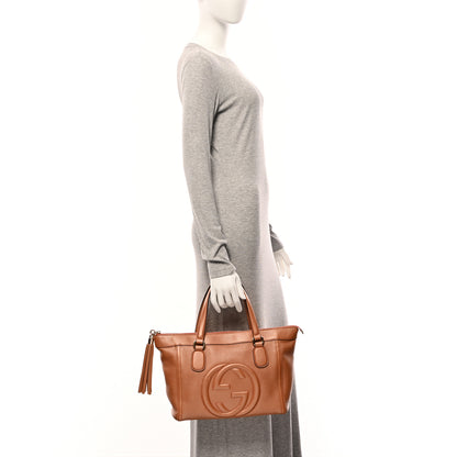 Gucci Metallic Pebbled Calfskin Small Soho Top Handle Bag Blush 2 of 11