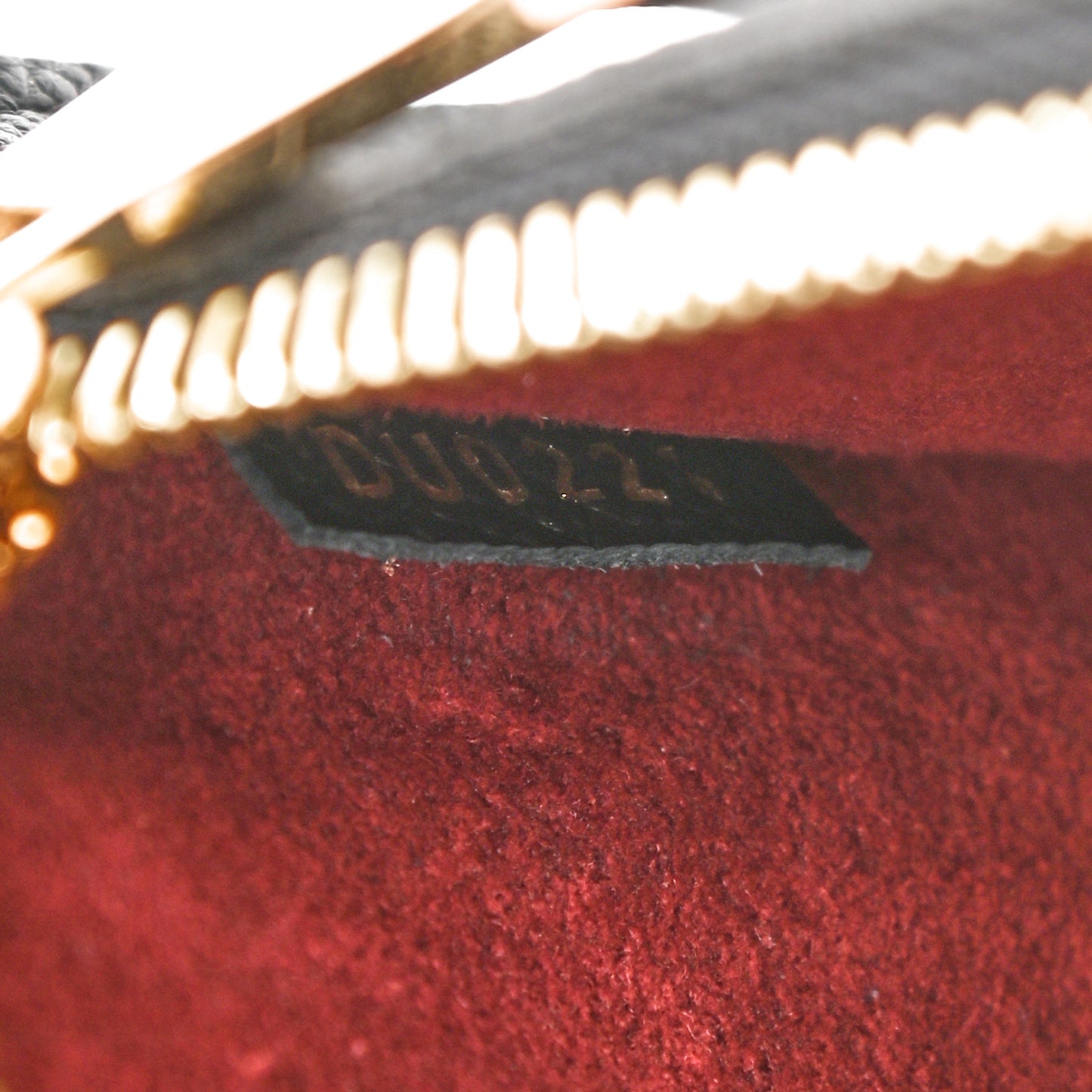 Empreinte Monogram Giant Pochette Metis Black Beige