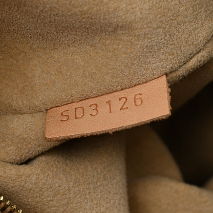 Louis Vuitton Monogram Artsy MM 7 of 16
