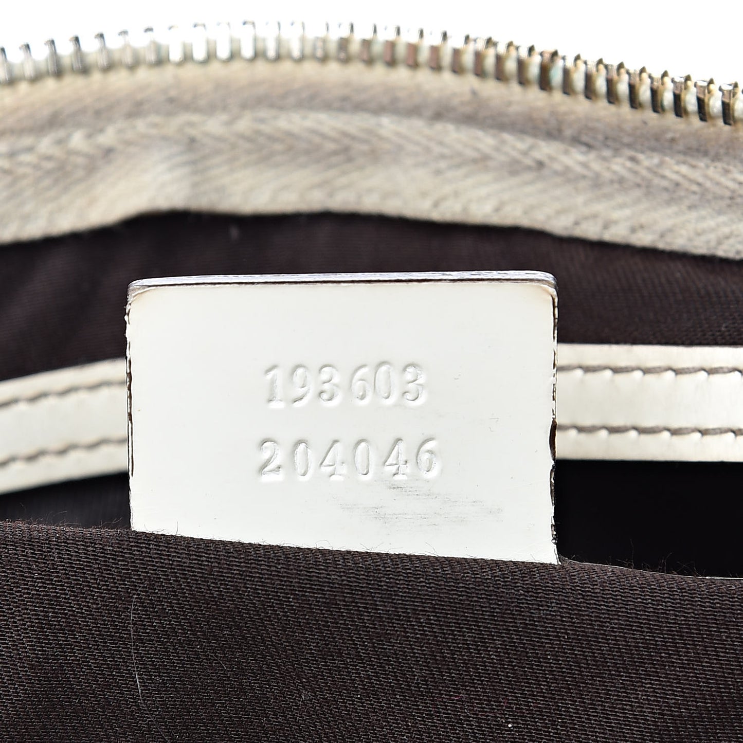 GG Plus Monogram Medium Joy Boston Off White