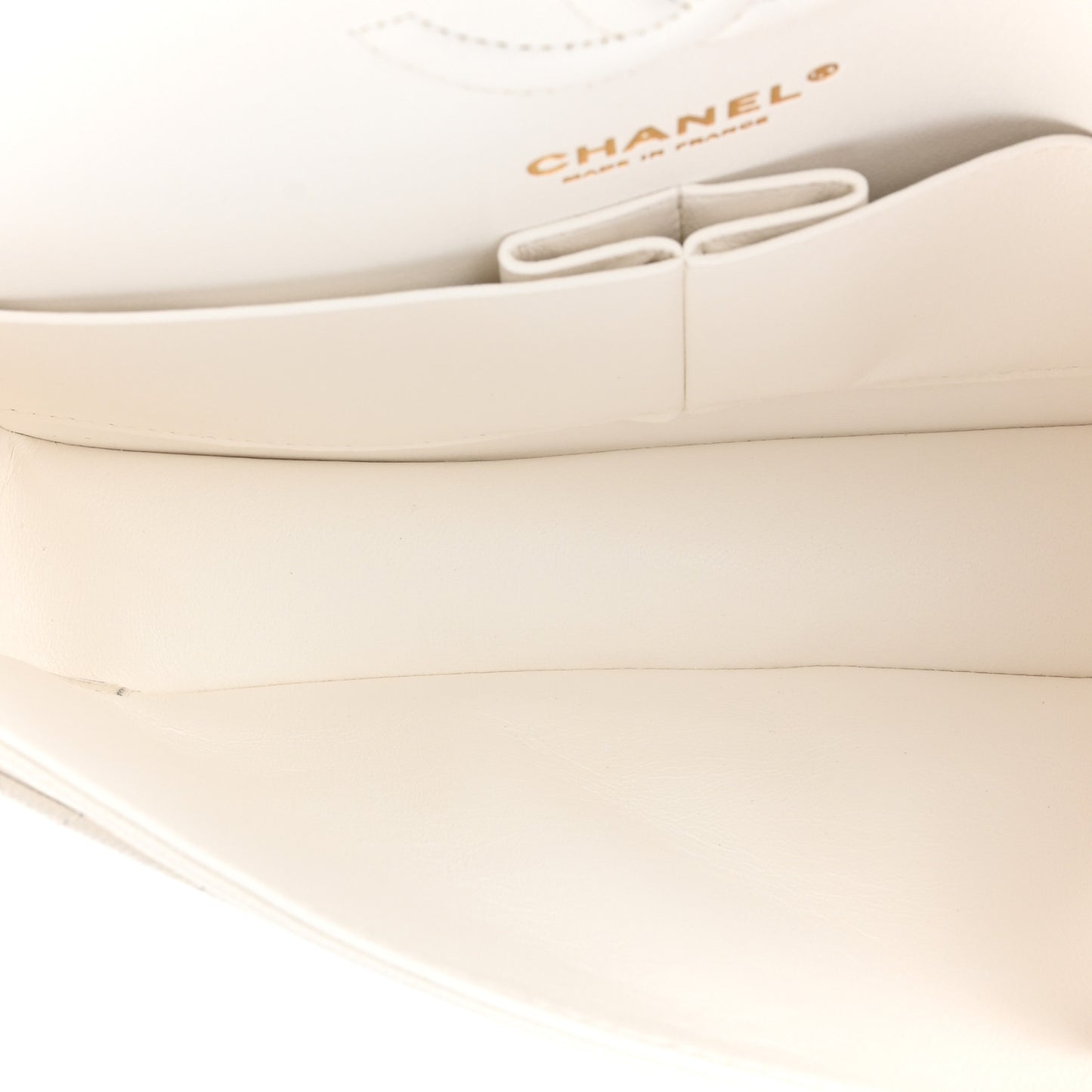 Caviar Quilted Medium Double Flap White