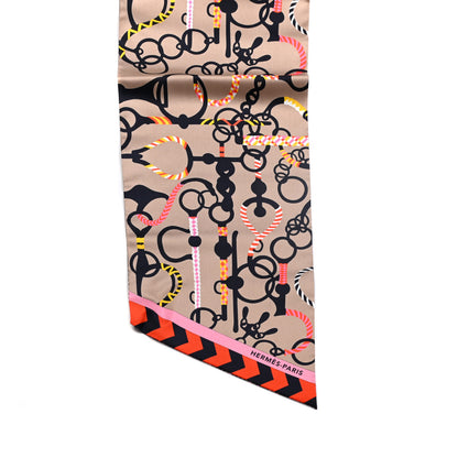 Hermes Silk Mors Et Tresses Maxi Twilly Cut Gris Beige Black Rose Vif 4 of 4