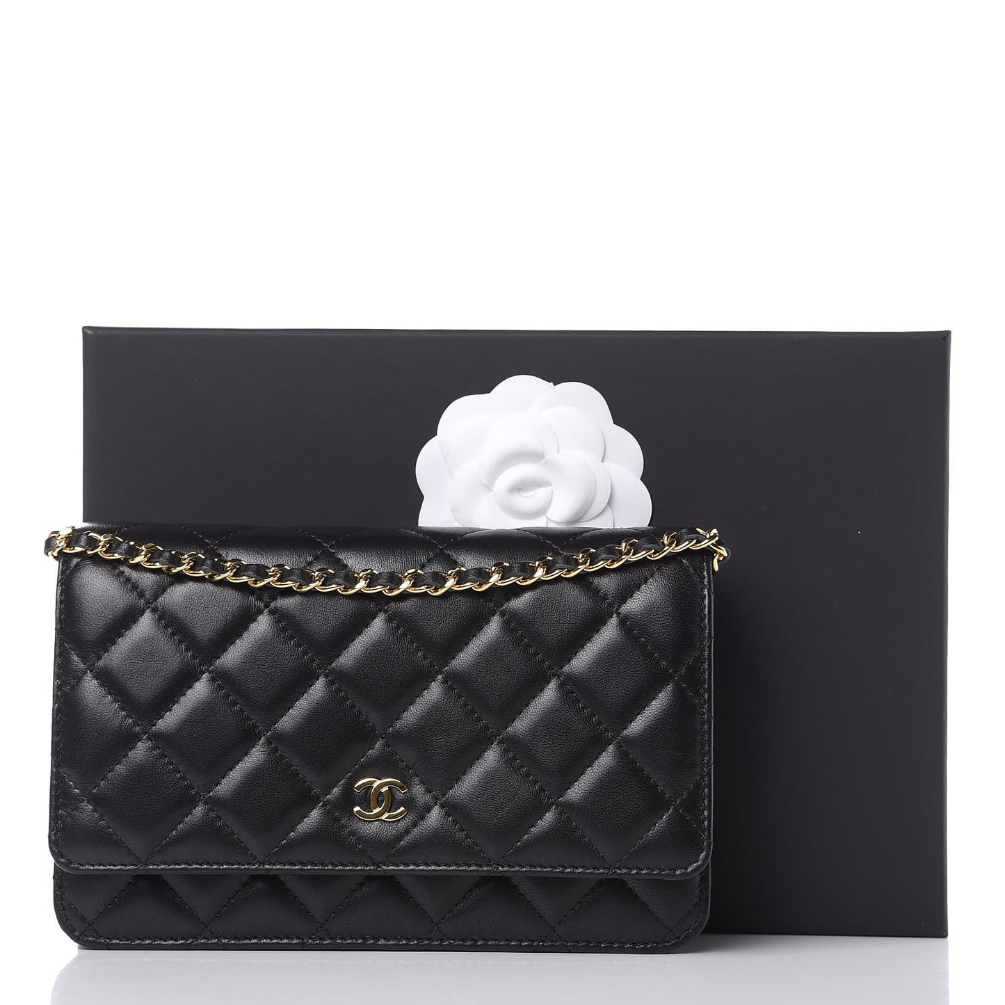 Lambskin Quilted Wallet On Chain WOC Black
