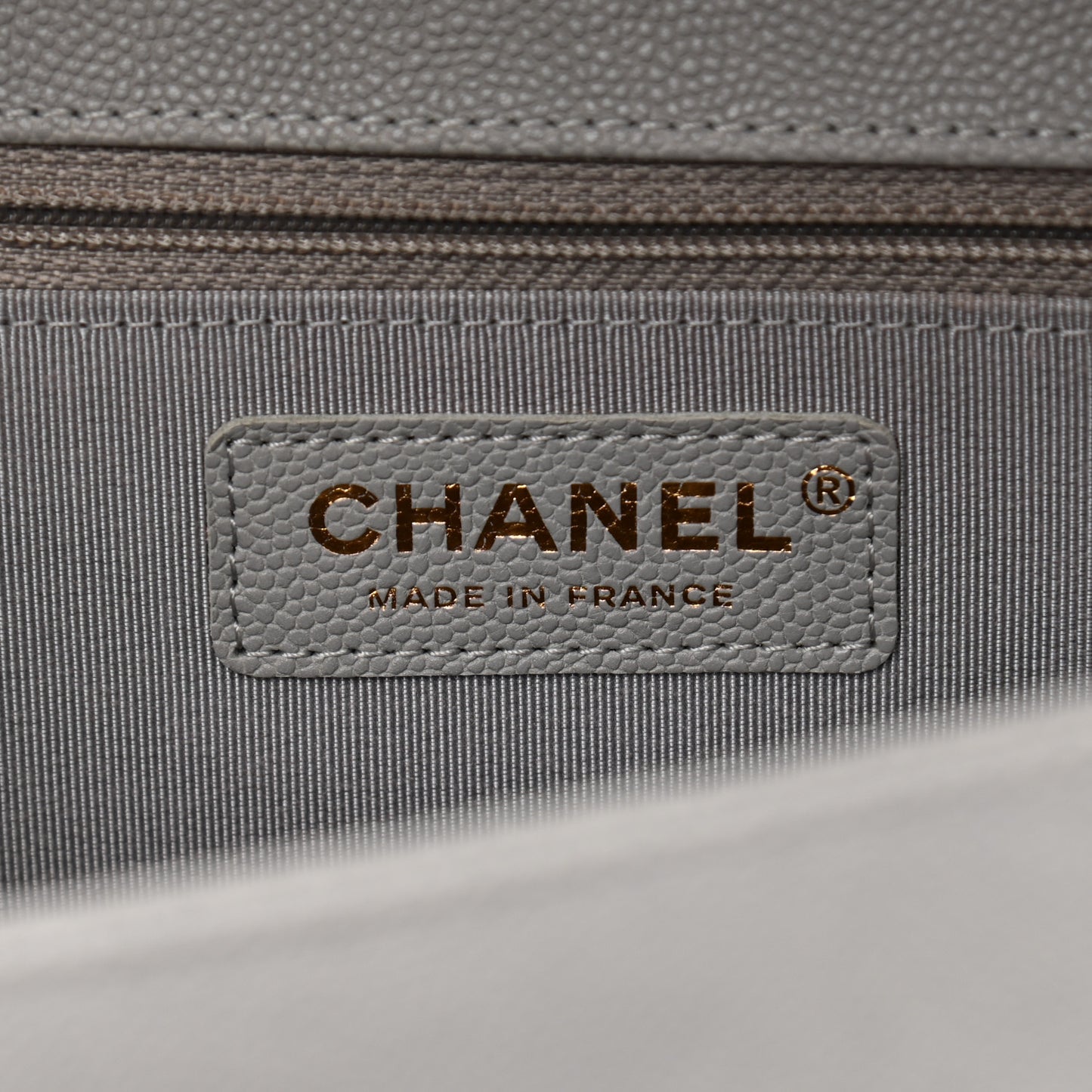 Caviar Quilted New Medium Boy Flap Grey