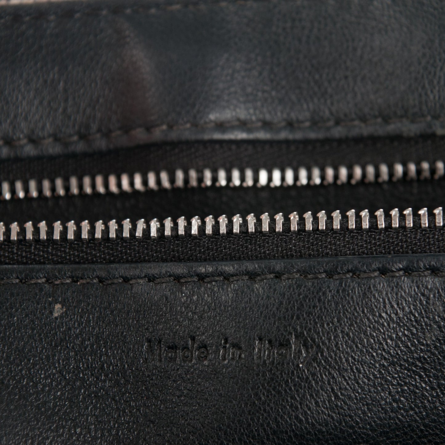 Supple Calfskin Medium Edge Shoulder Bag Black