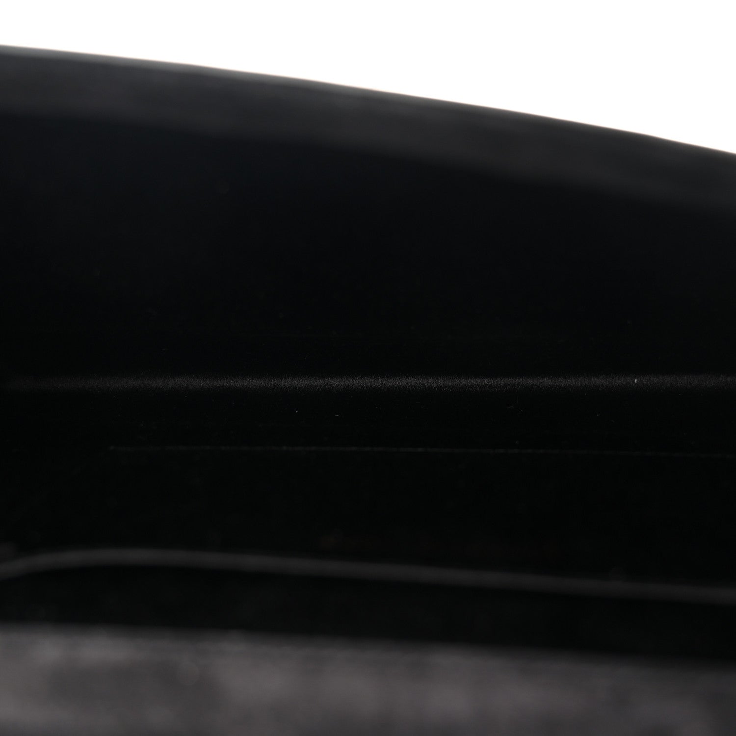 Saint Laurent Patent Calfskin Monogram Large Belle De Jour Clutch Black 5 of 7