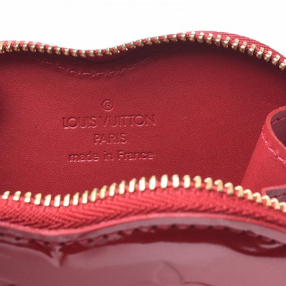Vernis Coeur Heart Coin Purse Pomme D'Amour