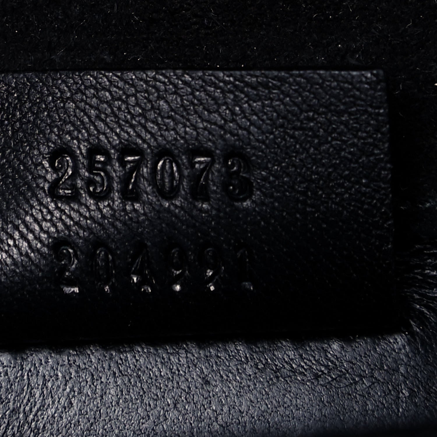 Gucci Patent Microguccissima Small Broadway Clutch Black 8 of 9