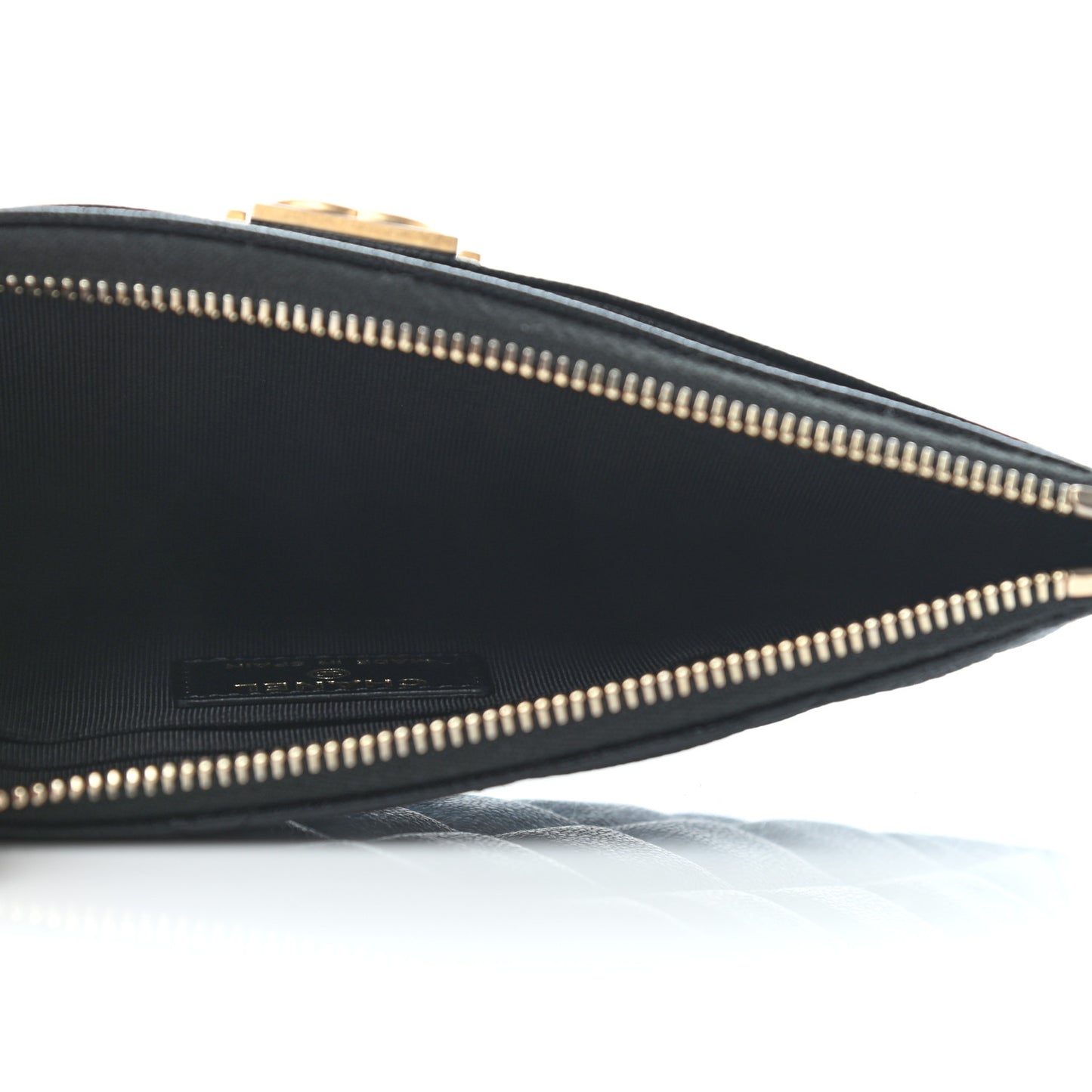 Caviar Quilted Classic Zip Boy Pouch Black