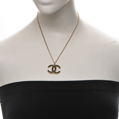 Chanel Pearl CC Pendant Necklace Black Gold 2 of 4