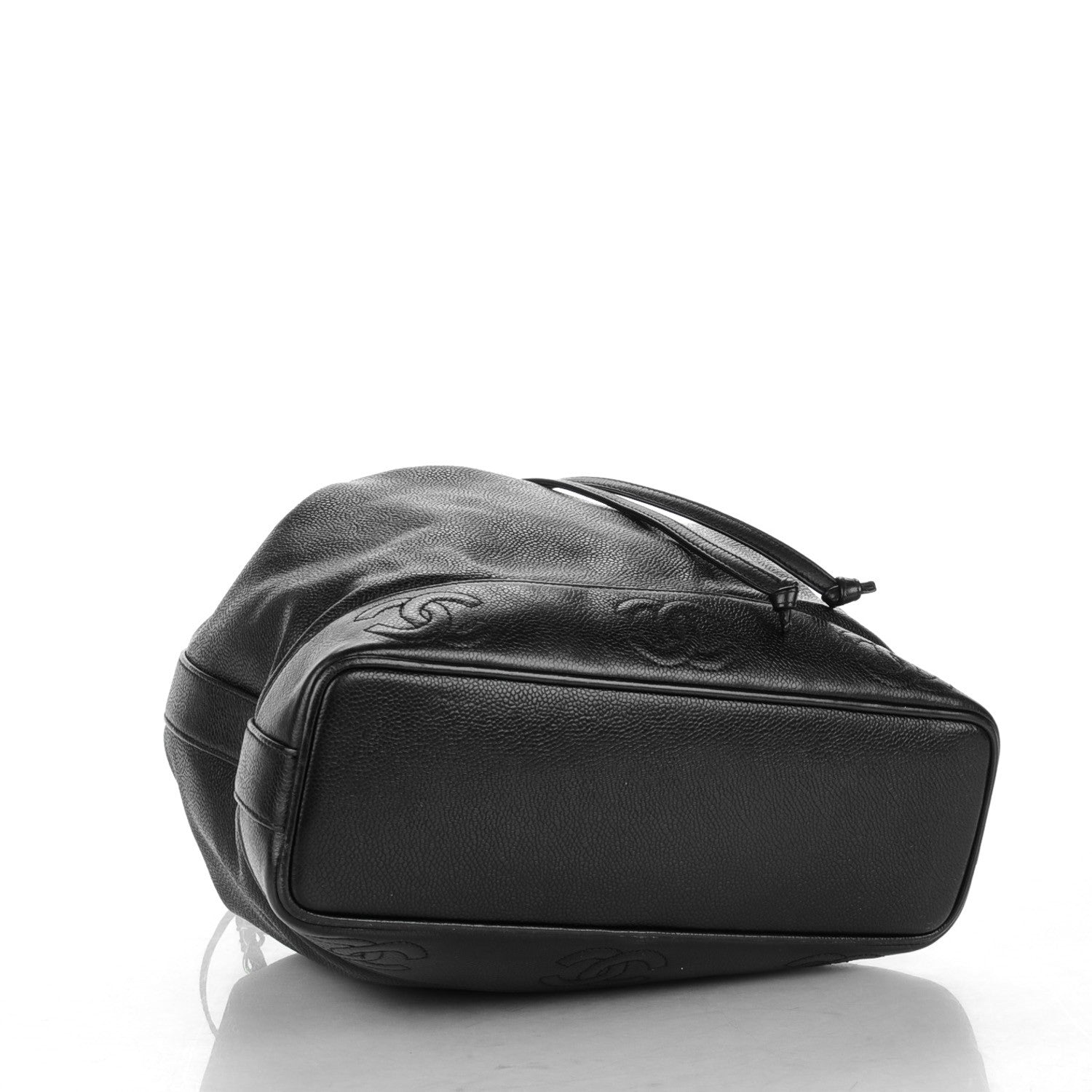 Chanel Caviar CC Drawstring Shoulder Bag Black 4 of 10