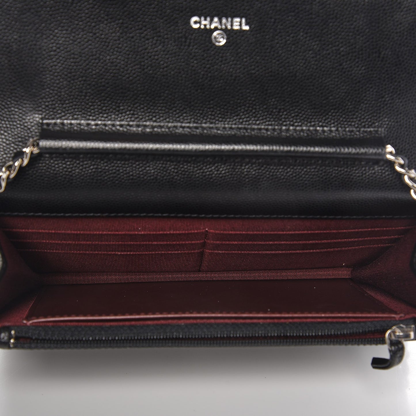 Caviar Chevron Quilted Wallet On Chain WOC Black